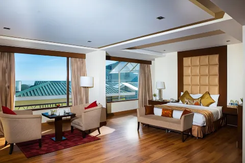Royal Tulip Luxury Hotel, Kufri, Shimla