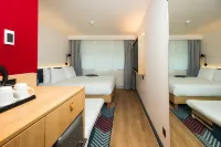 Hampton by Hilton London Park Royal Hotels in London Borough of Ealing