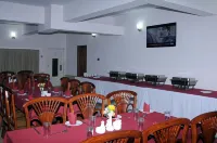Pameer Hotel Hotel di Mingora