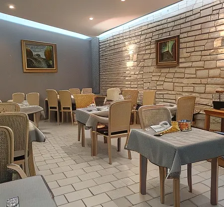 Port Royal Hotel Отели рядом с достопримечательностью «13-й округ: Площадь Италии»