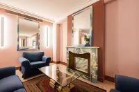 Hotel Diana