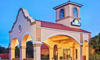 Days Inn by Wyndham Ormond Beach