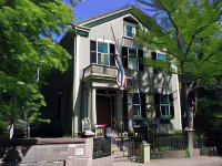 Delano Homestead Bed and Breakfast Hotels in Dartmouth