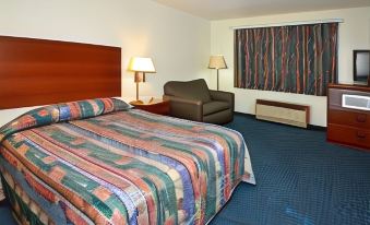 Spencer Inn & Suites