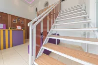 RedDoorz at Jalan Pangkal Perjuangan Karawang