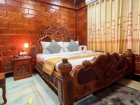 Hong Pep Hotel فنادق في Rottanak