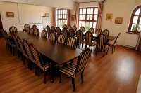 Folwark Stara Winiarnia Hotels in Powiat Myslenicki