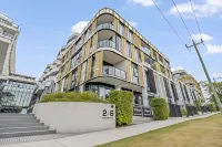 StayAU Modern Townhouse Hotels near The Ormond Provedore