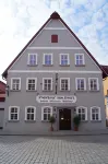 Braumeister Döbler - Ferienwohnungen Hotels near terroir f Ipsheim – Weinbereitung