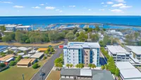 Akama Resort Hotels near Hervey Bay Hat Co.