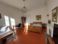La Maison de Dannie Hotels in Gardanne