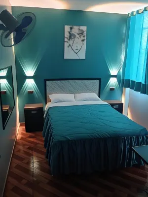 Hostal El Pilar Hotels near Jorge Chavez International Airport