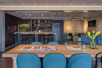Hotel Op Diek Hotels in Huisduinen