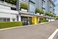 Frohsinn Hotels near Seilpark Rigi