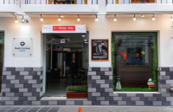 REEC拉塔昆加的奧羅維爾德酒店 酒店