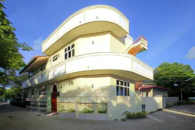 Hanifaru Transit Inn Hotels in 