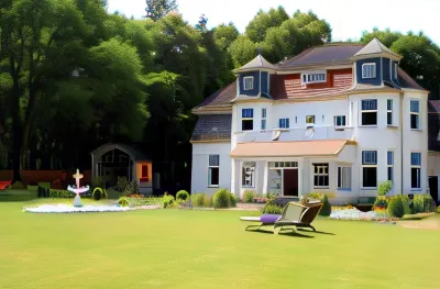 Villa am Stechlin Отели в г. Нойглобзо