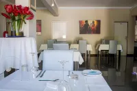 Ruby Stone Boutique Hotel - พร้อมอาหารเช้า