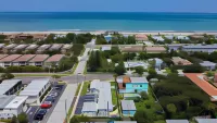 The Juni Hotels in Merritt Island
