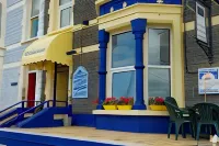 Queensbridge Hotel