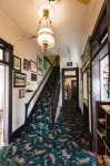 The Hostel California Hotels in Bishop