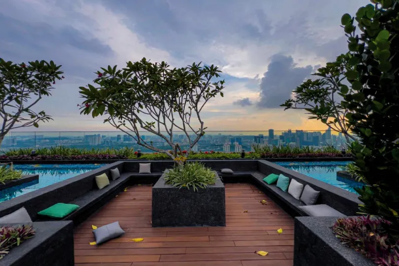 Riveria Premium Kuala Lumpur, Roam