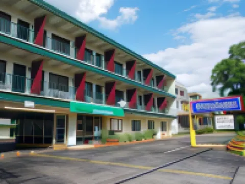 Travelodge by Wyndham Chambersburg Hotels in Chambersburg