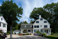 Waldo Emerson Inn - Kitchens