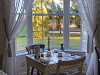 Goss Hall Bed & Breakfast Hotels in Wingham