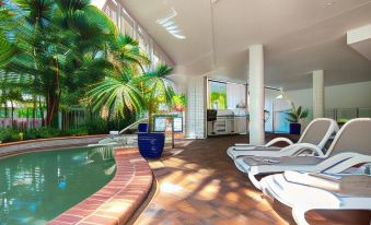 The White House Port Douglas