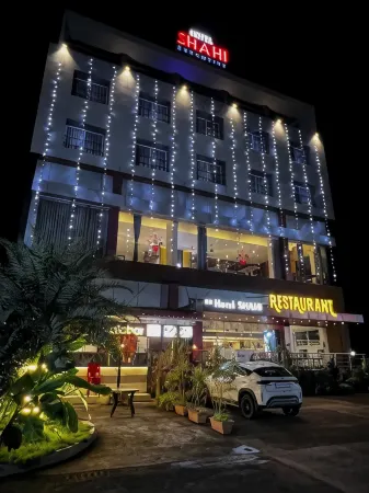 Hotel Shahi Executive Отели рядом с достопримечательностью «RTO Karad»