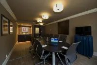 Ramada by Wyndham Surrey/Langley Hotels in Cloverdale