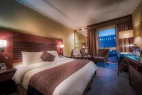 Golden Tulip Bahrain Hotels in Manama