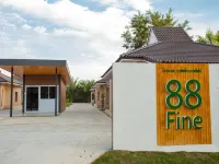 88 Fine Hotel @ Suratthani Airport Hotels in Phunphin