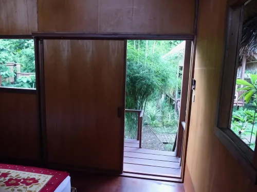 Shibui Garden Bungalows and Restaurant - parking