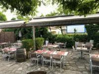 Le Bistrot Vinaigrette Hotel di Saint-Clement-De-Riviere