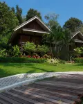 Tolani Resort Koh Kood Các khách sạn gần Bang Bao Beach
