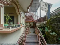 RedDoorz Syariah Near Terminal Mendolo Wonosobo 2 Hotel a Wonosobo
