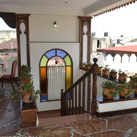 Al-Minar Hotel