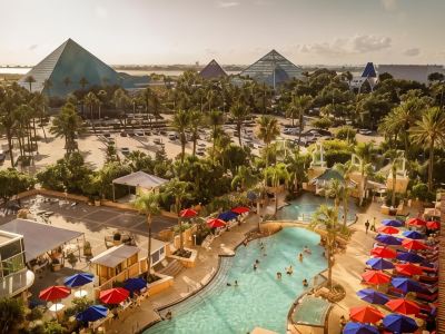 Moody Gardens Hotel Spa and Convention Center