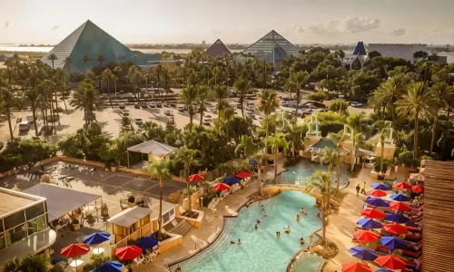 Moody Gardens Hotel Spa and Convention Center