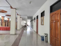 Hotel Makatembo Tomohon Mitra RedDoorz Hotels in Mandolang