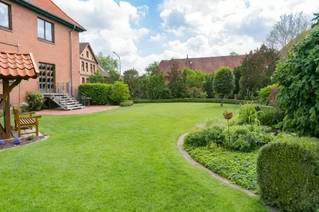 Landhotel Behre Отели в г. Лерте