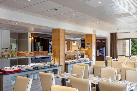 Sowell Residences Pra Loup Отели рядом с достопримечательностью «Couvent Saint Jean de Matha»