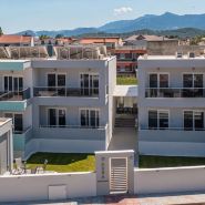 Aura Apartments