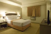 Riviera Mansion Hotel Отели в г. Манила