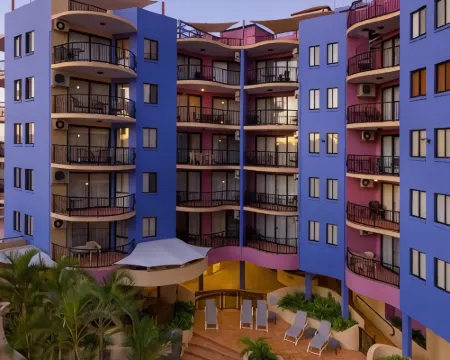 นอติลุส มูลูลาบา โรงแรมในมูลูลาบา