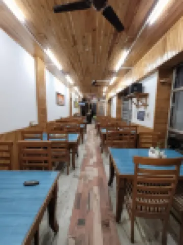 Hotel cm Palace - Pure Vegetarian