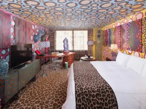 Saint Kate - the Arts Hotel