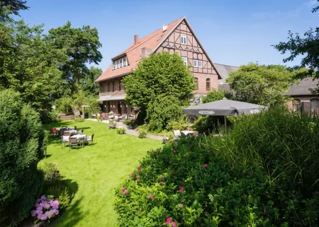 LandHaus Zum LindenHof Отели в г. Буххольц-ин-дер-Нордхайде